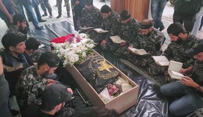 تشييع مهيب لشهيد الغارة الاسرائيلية بحركة الجهاد في دمشق