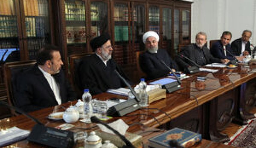 در جلسه سران قوا درباره قیمت بنزین چه گذشت؟