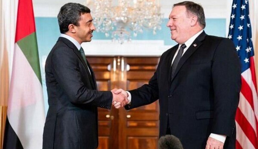 پامپئو با وزیر خارجه امارات در مورد ایران گفت‌وگو کرد