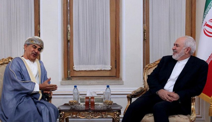 دیدار سفیر عمان در پایان ماموریت خود با ظریف
