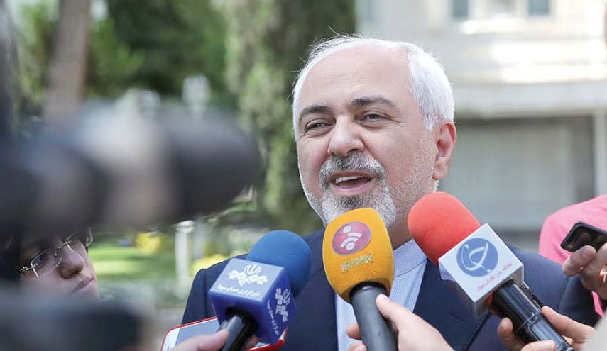 ظریف: دیدار با هیات طالبان با هدف صلح افغانستان انجام شد
