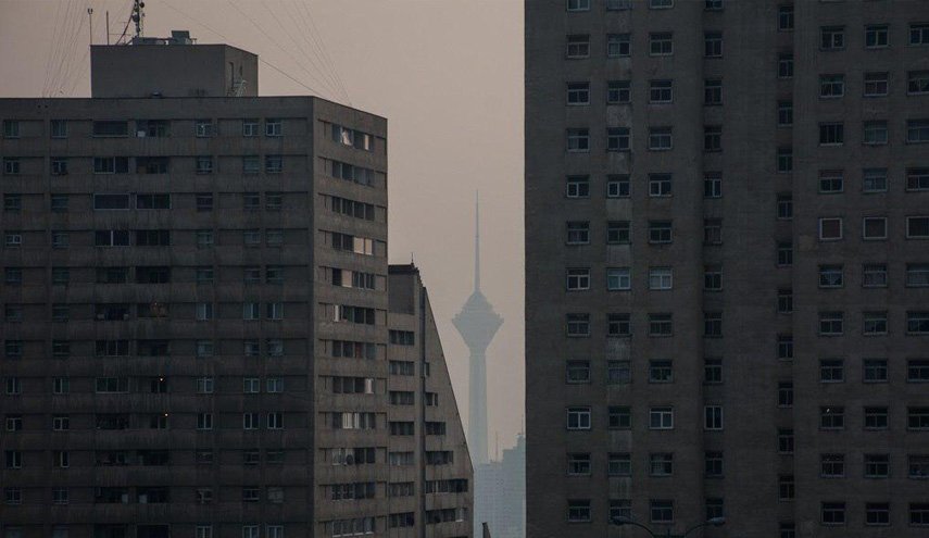 لغو بازی‌های فوتبال لیگ تهران بدلیل آلودگی هوا