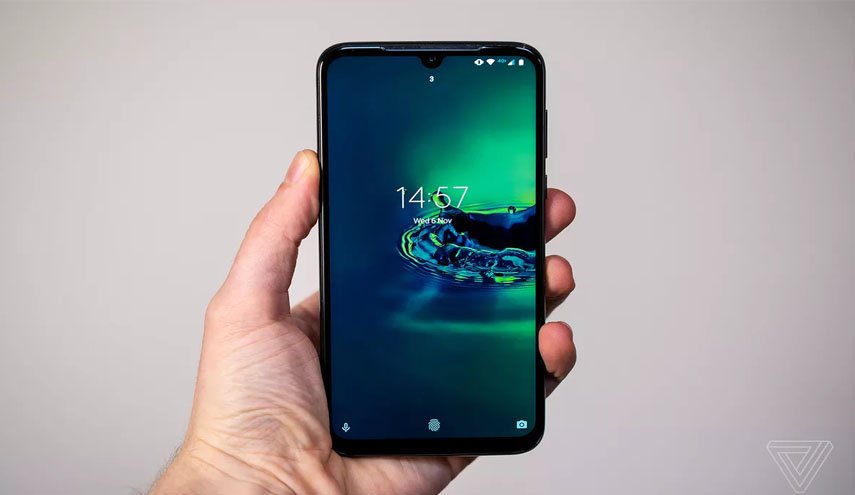  هل يستحق هاتف موتورولا Moto G8 Plus الشراء؟