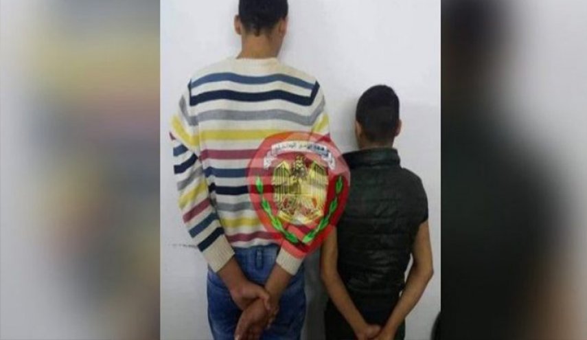 شقيقان يتلصصان في ليل اللاذقية وهذا مايفعلانه