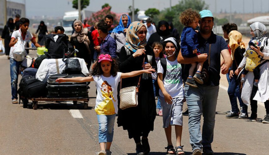 حدود 670 آواره دیگر سوری به کشورشان بازگشتند

