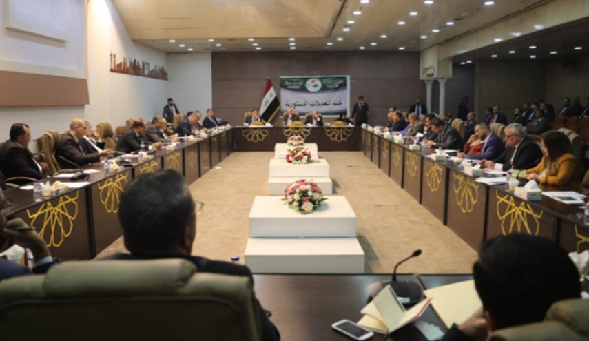 هل حسمت لجنة التعديلات الدستورية العراقية رايها؟