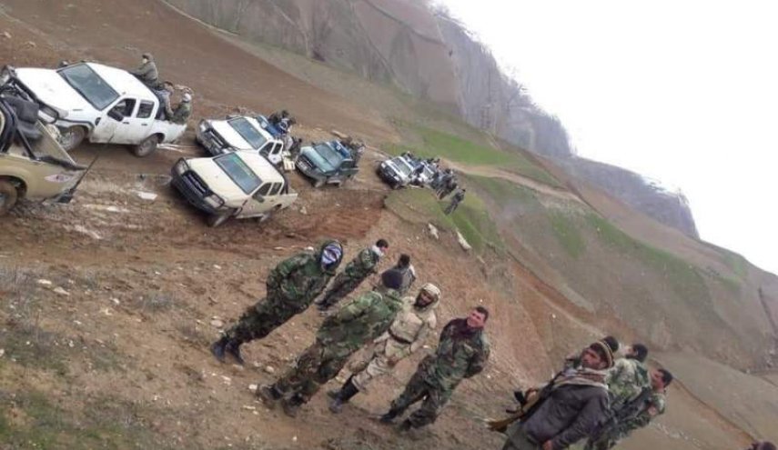 موكب رئيس الوزراء الأفغاني يتعرض لإطلاق نار من قبل مسلحين مجهولين 