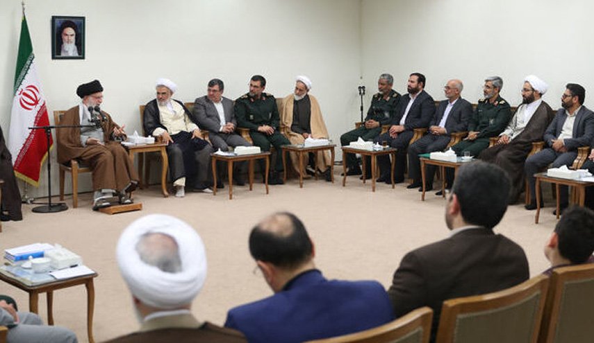 جریانی به‌دنبال فراموش شدن جهاد وشهادت است؛ باید در مقابل آن ایستاد
