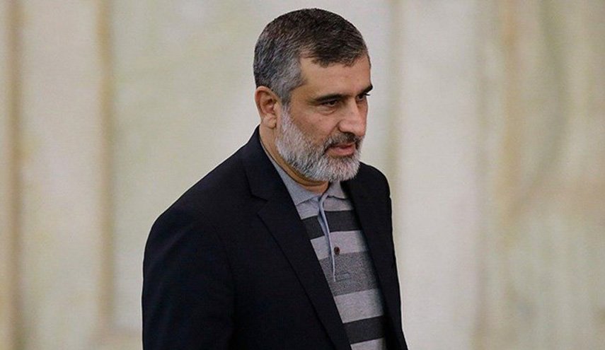 حضور سردار حاجی‌زاده در نماز جمعه تهران + عکس