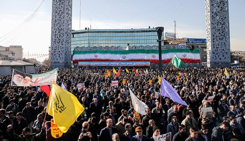 ویژه‌برنامه بزرگداشت 9 دی در تهران آغاز شد