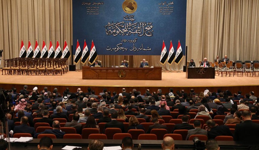 نائب رئيس البرلمان يدعو لعقد جلسة طارئة يوم غد