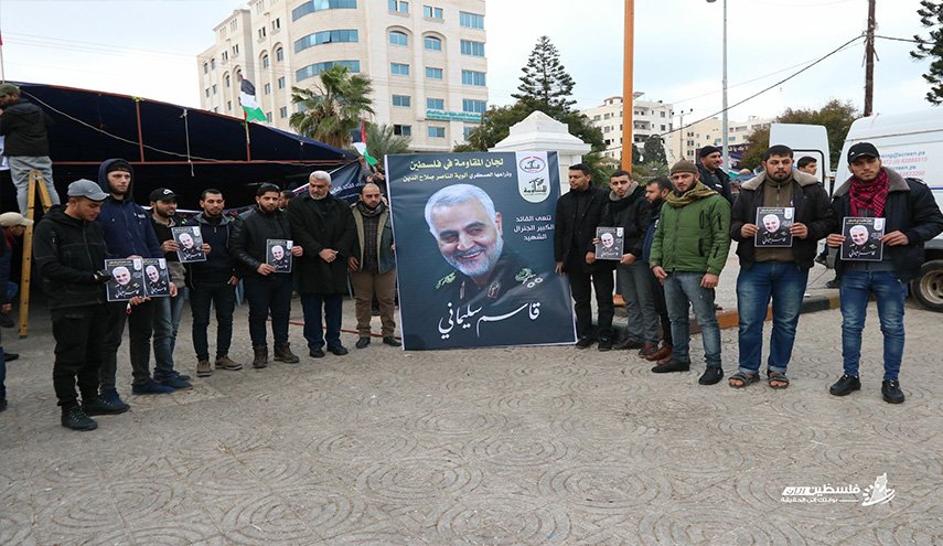 فصائل فلسطينية تقيم خيمة عزاء للقائد سليماني