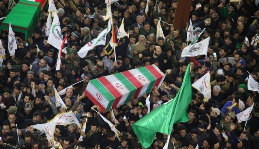 مراسم وداع با سپهبد شهید قاسم سلیمانی با تلاوت قرآن آغاز شد+ فیلم