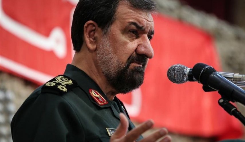 محسن رضایی: در صورت حمله آمریکا حیفا و مراکز مهم اسرائیل را با خاک یکسان می‌کنیم

