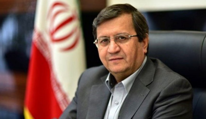 همتی: راه‌هایی برای فروش نفت و تامین ارز ‌یافته‌ایم‌/بازار ارز در شرایط متلاطم اخیر‌ کنترل شد
