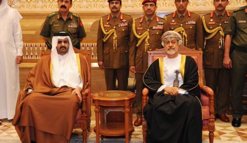 دیدار معاون امیر قطر با سلطان جدید عمان