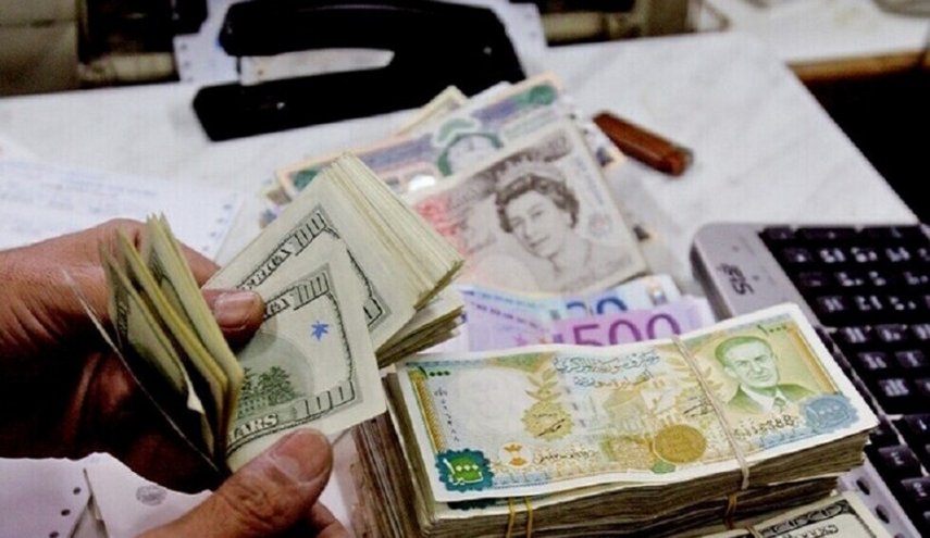 ما هي المبالغ المسموح نقلها بالنسبة للمسافرين من والى سوريا؟
