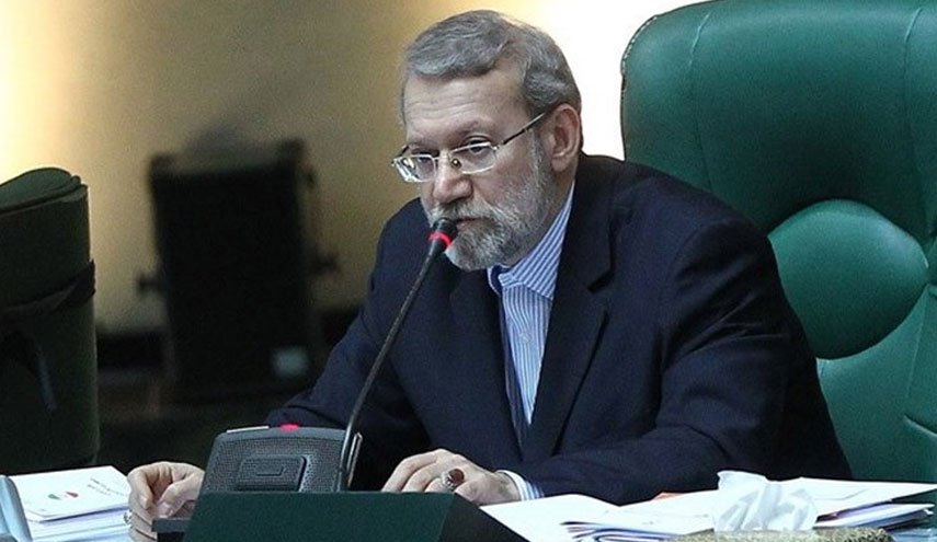 نامه لاریجانی به روسای مجالس کشورهای اسلامی در باره طرح ترامپ/ «معامله قرن» ناقض کلیه قوانین بین‌المللی برای حل قضیه فلسطین است