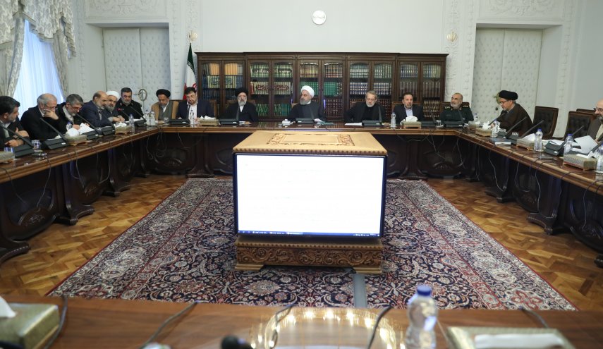 بی‌تردید راه و مسیر حضرت امام خمینی(ره) را با هدایت‌های مقام معظم رهبری ادامه خواهیم داد