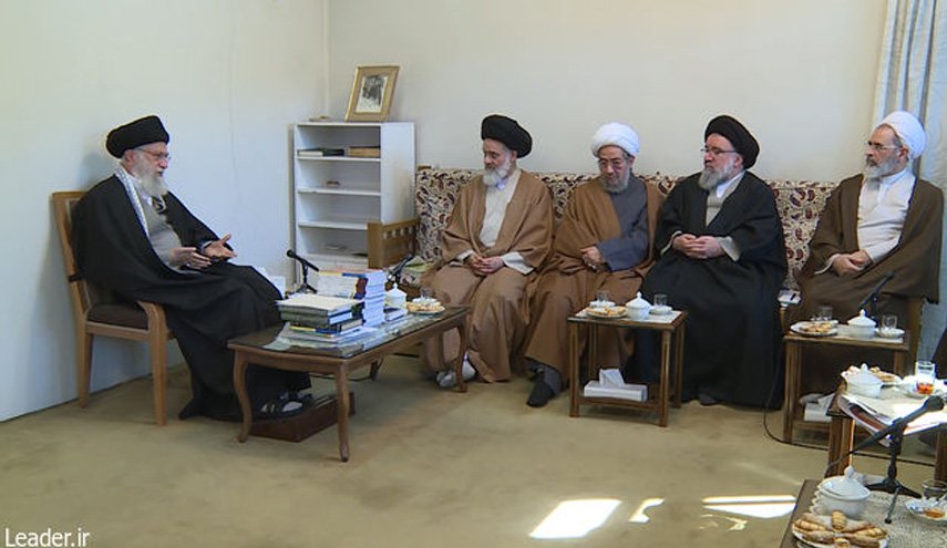 صیانت از شور انقلابی و طلاب جوان یک ضرورت است
