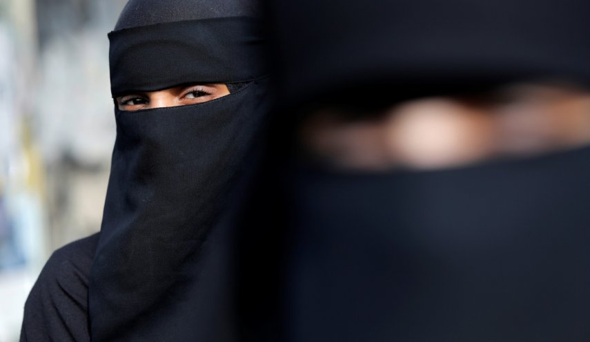 وكيل وزارة الأوقاف المصرية السابق: حظر النقاب لا يتعارض مع الدين