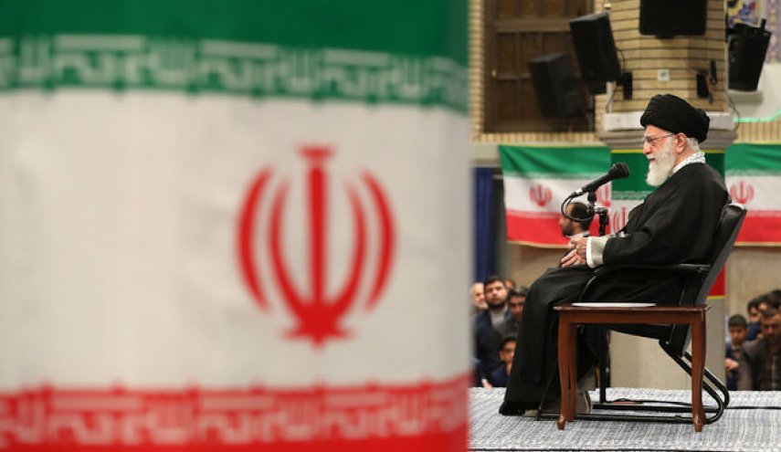 هر کس به ایران و امنیت آن علاقه‌مند است باید در انتخابات شرکت کند/ معامله قرن قبل از مُردن ترامپ می‌میرد
