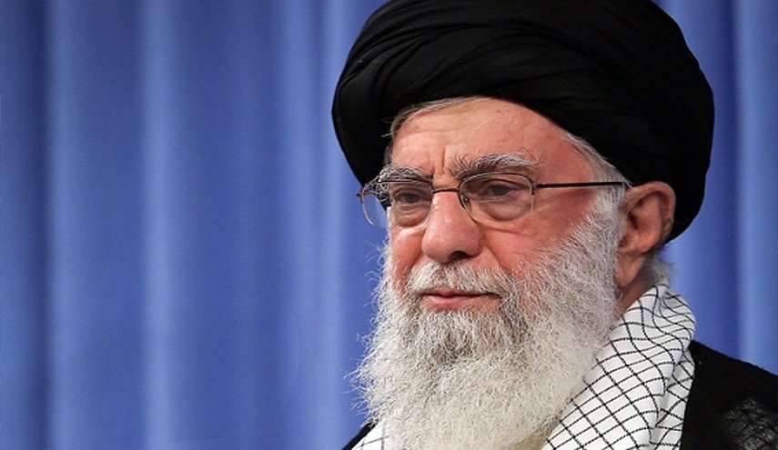 أعداكِ إيرانُ مرتاعونَ تحبِسُهُم