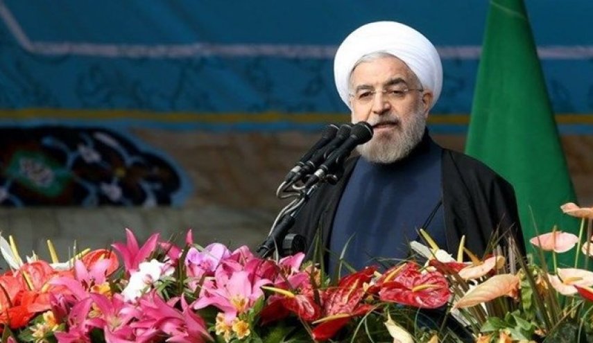 اسپوتنیک: روحانی در راهپیمایی امروز چند پیام قوی به آمریکا داد
