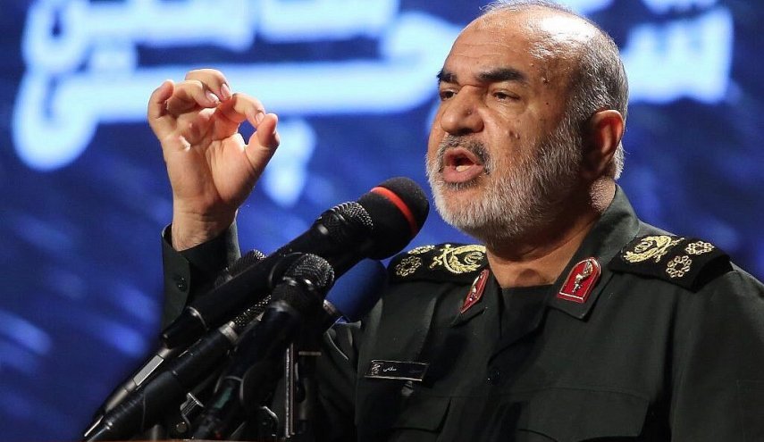 سرلشکر سلامی: ملت ایران در ۲۲ بهمن ثابت کرد که مسیر انقلاب را با قدرت ادامه می‌دهد
