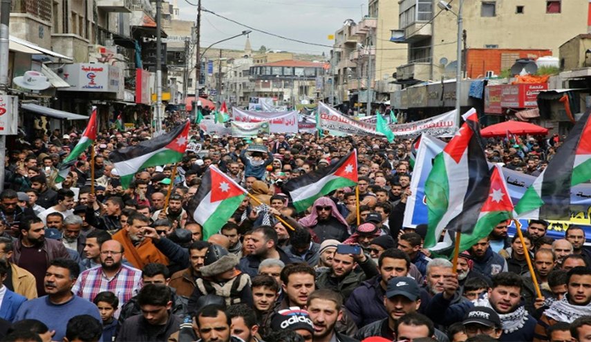 الشعب الاردني يستعد اليوم لمسيرات ضد صفقة ترامب