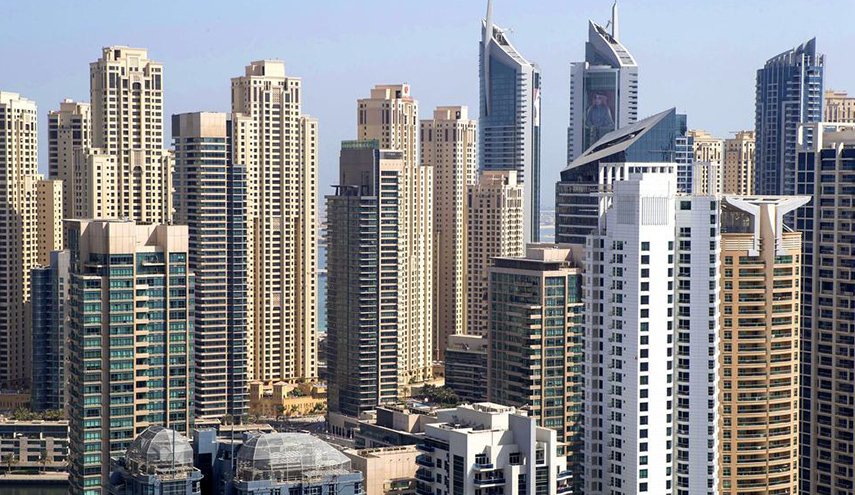 كارثة اقتصادية في دبي نتيجة انهيار القطاع العقاري