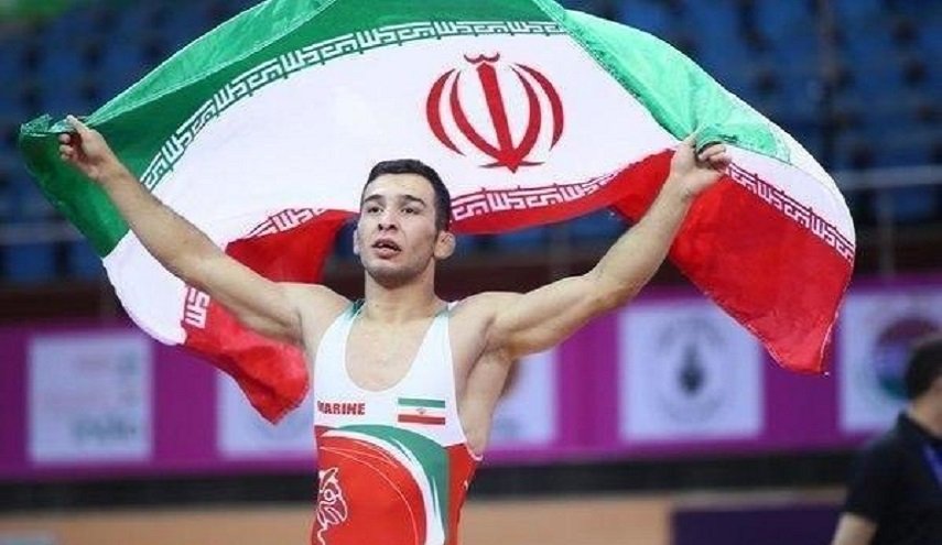 أول ميدالية ذهبية إيرانية في بطولة آسيا بالمصارعة الرومانية