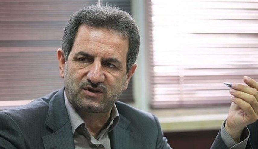 رای‌دهی بیش از ۱۰۰ هزار نفر در تهران در اولین ساعت اخذ رای