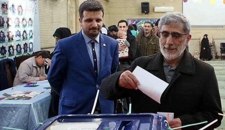 فرمانده نیروی قدس سپاه آراء خود را به صندوق انداخت
