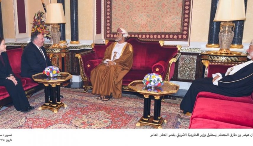 پامپئو، پیام ترامپ را تسلیم سلطان عمان کرد
