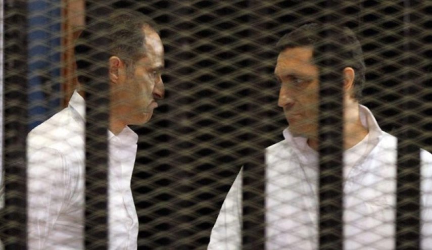 دادگاه مصر دوباره پسران حسنی مبارک را تبرئه کرد
