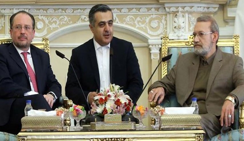 لاریجانی: اتحادیه اروپا درباره توافق هسته‌ای فقط حرف می‌زند