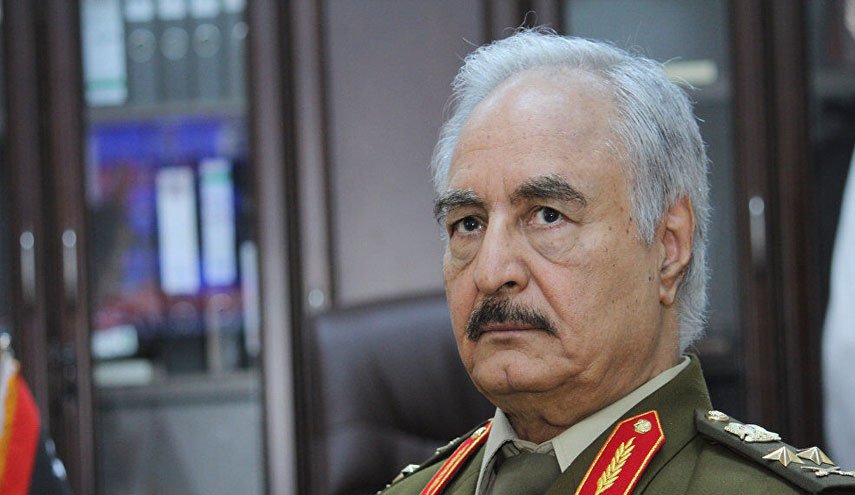خلیفه حفتر 17 ملک در آمریکا دارد/ شکایت وکیل آمریکایی از حفتر
