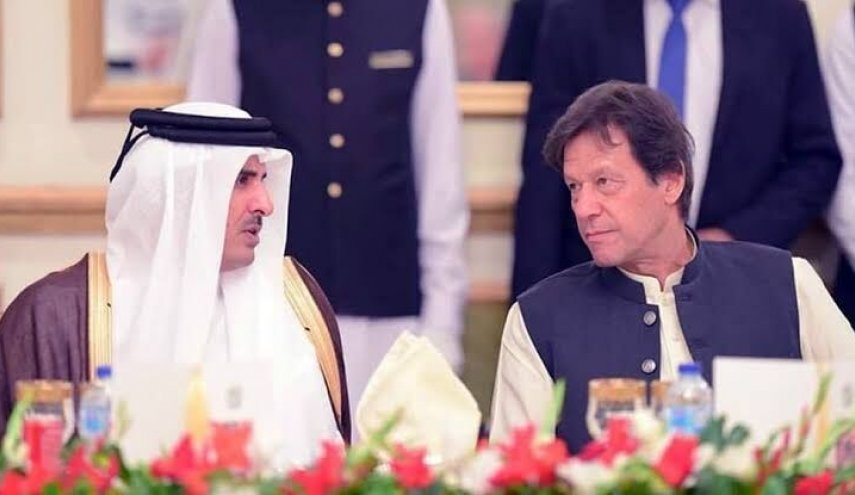 عمران‌خان برای دومین بار راهی قطر شد
