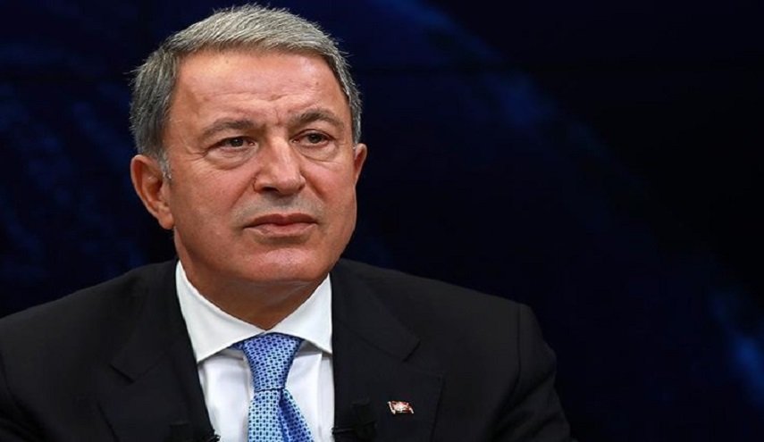 وزير الدفاع التركي: مقتل جندي تركي في إدلب السورية