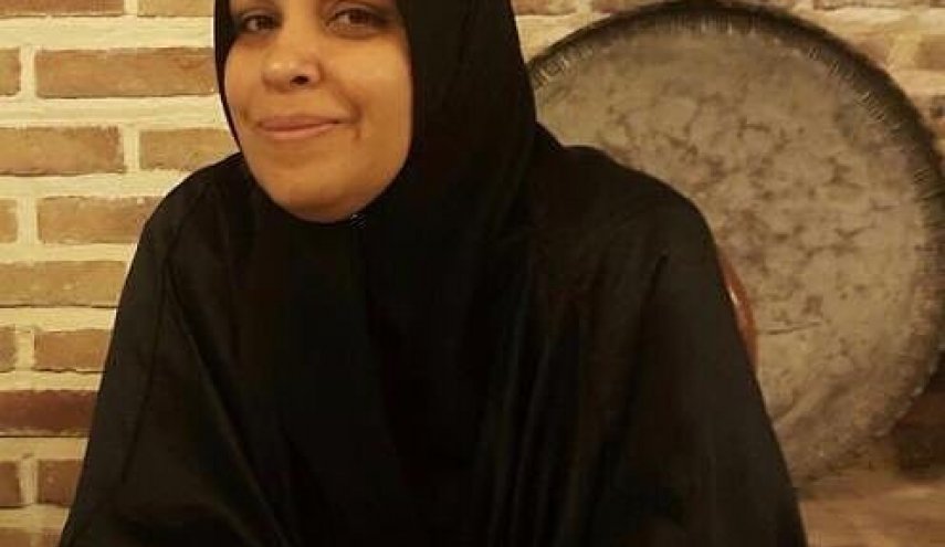 نسوية ائتلاف 14 فبراير: عظيمة هي أيقونة الصبر 'هاجر منصور'