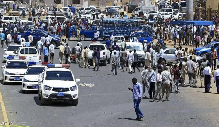 إدانات عربية لمحاولة اغتيال عبد الله حمدوك