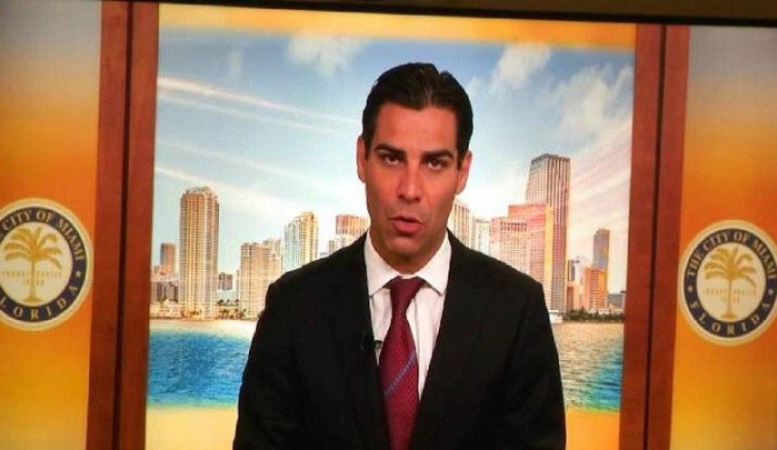 عکس| رویترز:شهردار میامی آمریکا به ویروس کرونا مبتلا شد