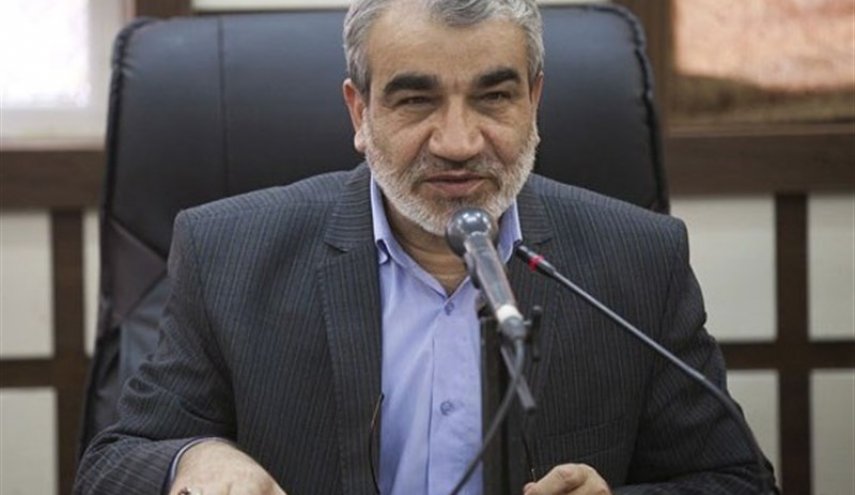 کدخدایی: نباید کم کاری ها را با حکم حکومتی جبران کنیم
