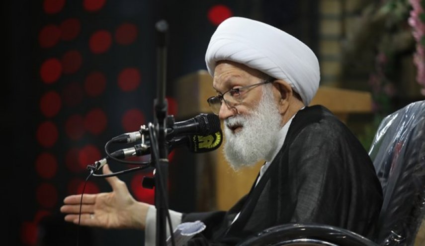 شیخ عیسی قاسم خواستار همبستگی مردم بحرین در مقابله با کرونا شد
