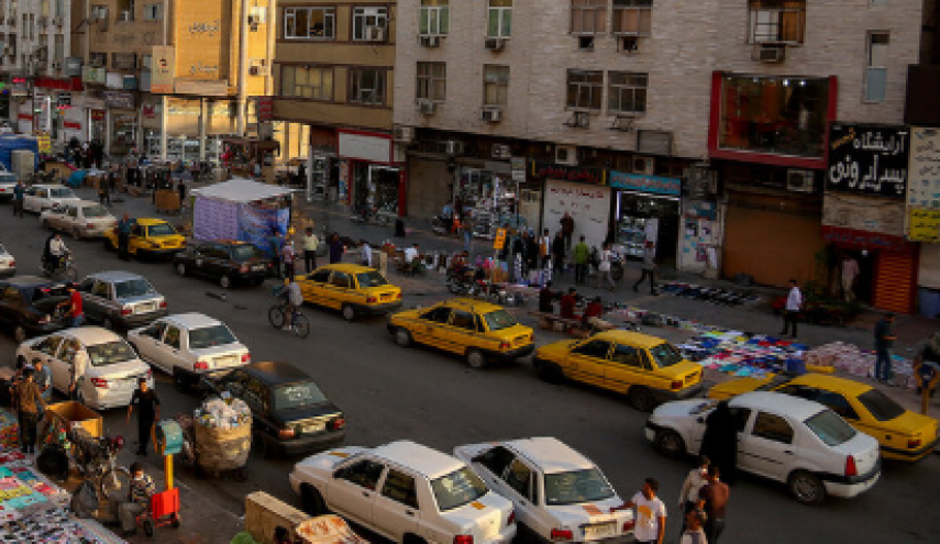 شلوغ‌ترین روز کرونایی تهران/ عدم توجه به توصیه‌های پویش «در خانه بمانیم»
