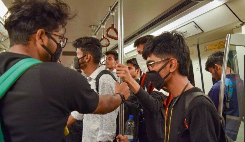 ممنوعیت تردد ۱۴ ساعته در هند برای مقابله با کرونا