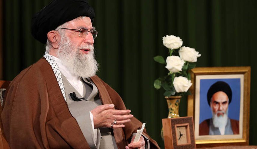 آناتولی: رهبر ایران اعلام کرد که هیچ فرد عاقلی در ایران کمک آمریکای متهم به تولید ویروس کرونا را قبول نمی کند