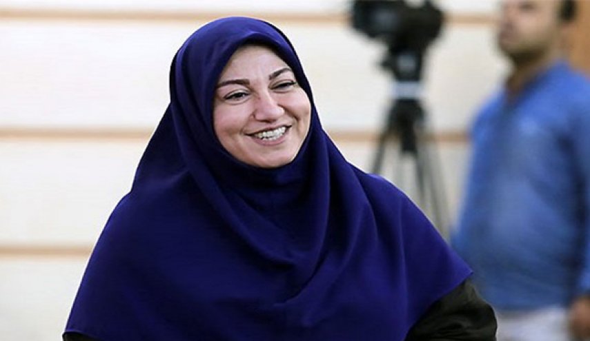 العربية..رحيل ابرز مراسلة في الاذاعة والتلفزيون الايراني؟!