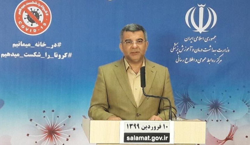 حریرچی: شیوع کرونا در ۱۳ استان نزولی شد/ قرنطینه کامل امکانپذیر نیست